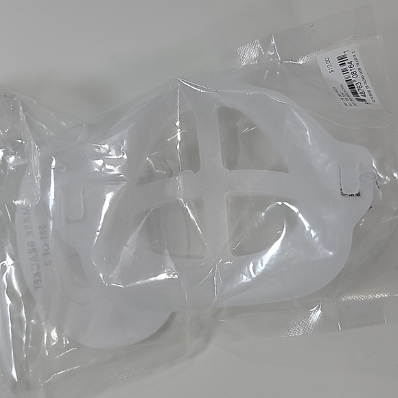 Anna & Ava Mask Bracket Set of 3 clear - Picture 3 of 3